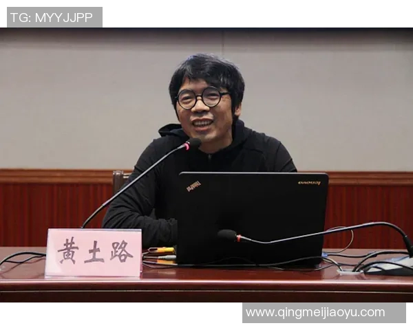 飞盘之路：黄强分享他的飞盘生涯与成长故事